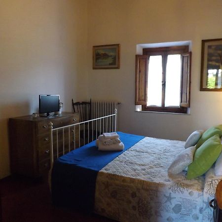 B&B Central Toma 2 Montecatini Terme Kültér fotó
